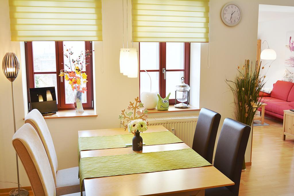 Ferienwohnung Domschatz Наумбург Экстерьер фото